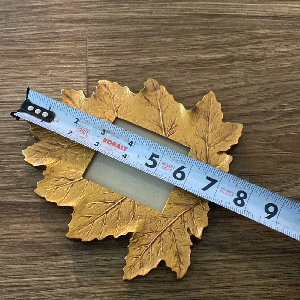 Small Photo Frame In the Shape Of A Leaf, Gold leaf, Frame With Glass. Autumn